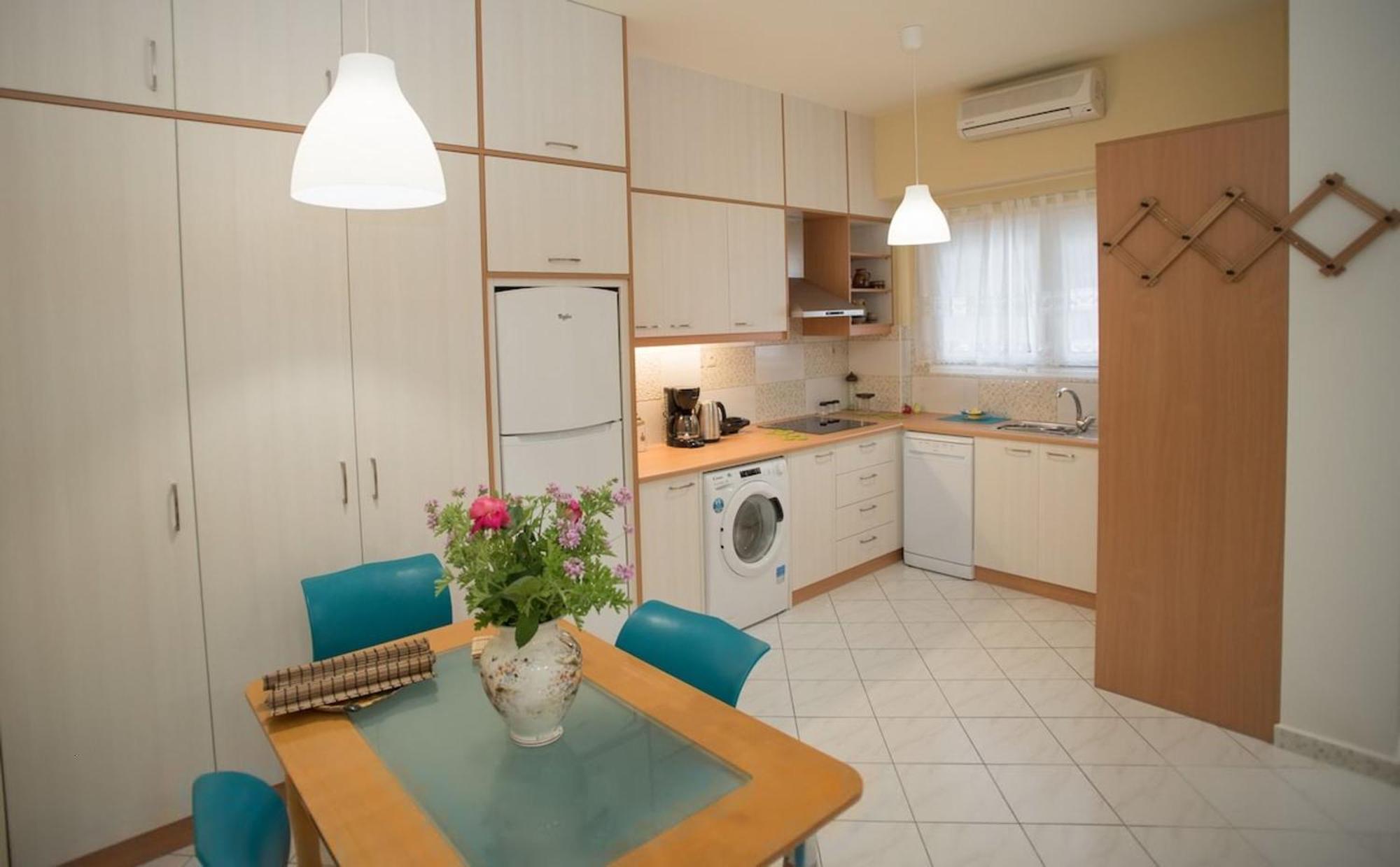 Comfi Apartment Kleio Iraklio Eksteriør bilde